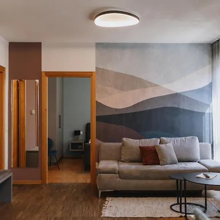 Montani Hotel apartamentowy 3*